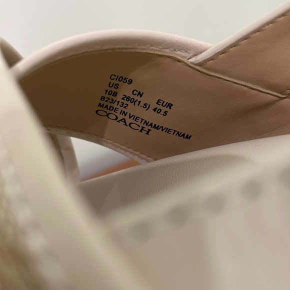 Coach Adora Sandals in Signature Jacquard Size 10B NEW - Picture 10 of 15